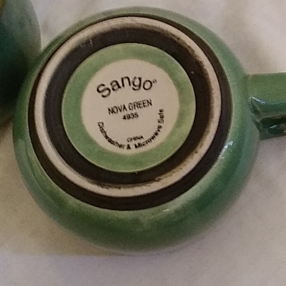 24 oz.Large Sanyo Nova Green coffee/dessert bowls. - Picture 3 of 4